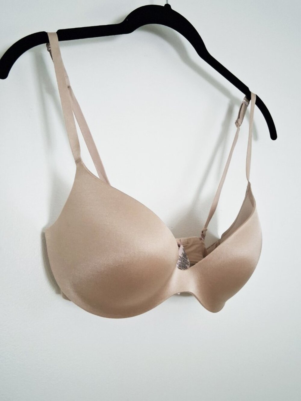 LA SENZA Underwire Padded Push-Up Bra, Adjustable Back Closure, 32D